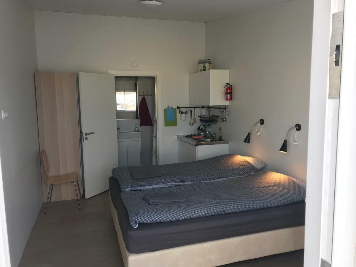 Laekjarkot Rooms And Cottages With Kitchen بورغارنيس المظهر الخارجي الصورة